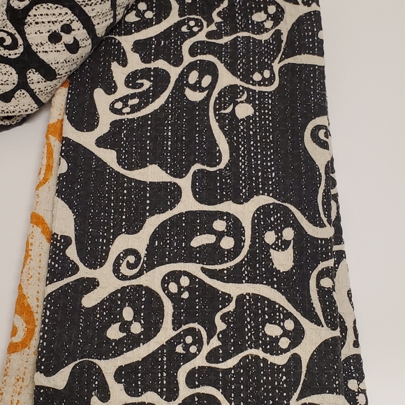 Cynthia Rowley Curious Halloween Ghost Set of 3 Kitchen Towels 100% Cotton NEW - Picture 4 of 7